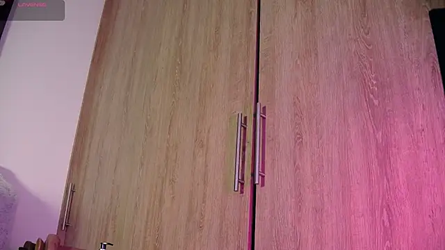 Snapshot of aidaadams chatting on November 2025 11:47:01 AM aidaadams online show from November 2025 11:47:01 AM