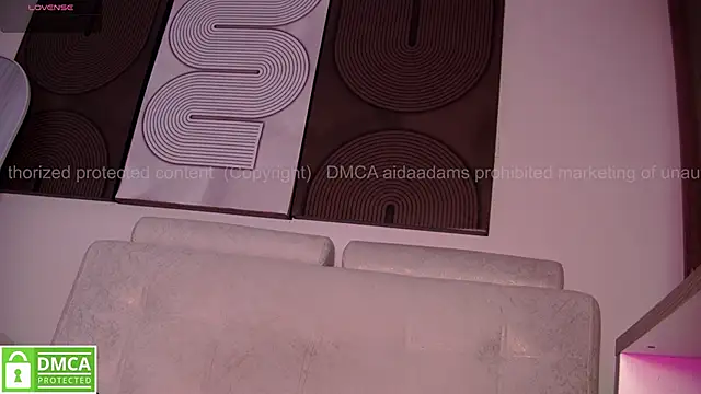 aidaadams online show from May 2026 11:49:01 AM