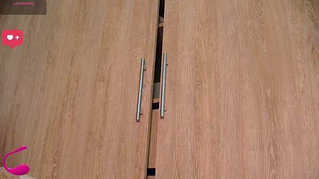 aidaadams online show from February 2026 11:45:01 AM