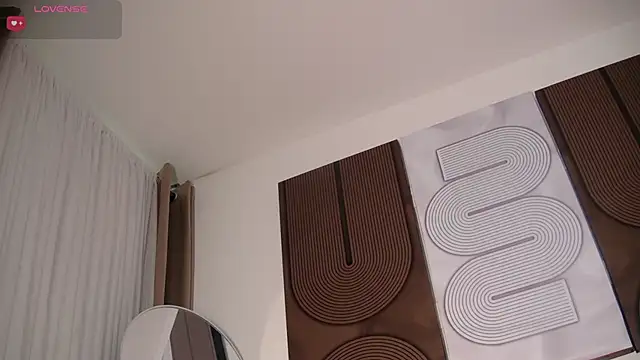 aidaadams online show from February 2026 11:54:02 AM