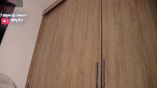 aidaadams online show from January 2026 05:25:01 AM