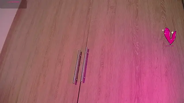 Snapshot of aidaadams chatting on October 2025 11:31:02 AM aidaadams online show from October 2025 11:31:02 AM