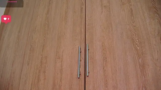 aidaadams online show from February 2026 11:54:01 AM