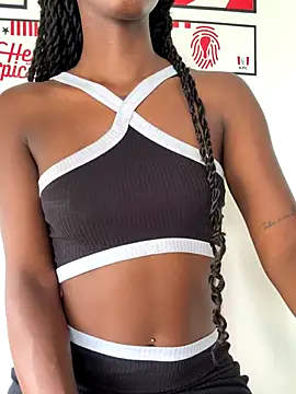 NicholScully online show from November 2025 07:47:02 PM