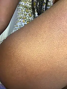 NicholScully online show from April 2026 11:34:02 PM