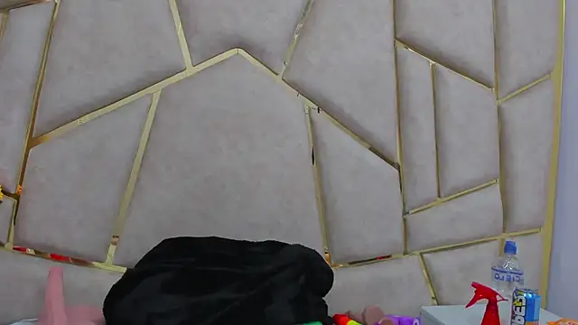 Kloe Candy1 online show from March 2026 04:41:01 AM