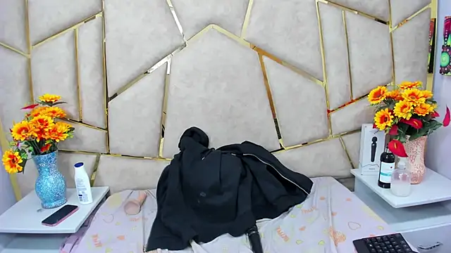 Kloe Candy1 online show from October 2025 05:09:01 AM