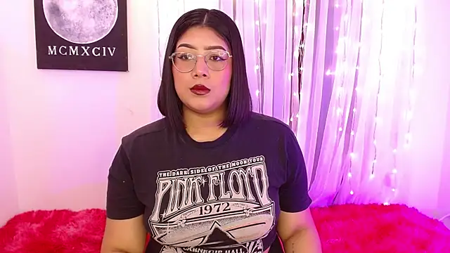 AlexaKimm online show from March 2025 10:00:02 PM