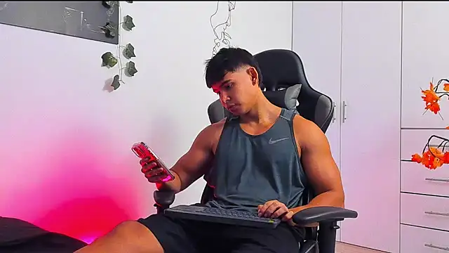 Snapshot of Bray_Kevin chatting on January 2026 11:36:01 PM Bray Kevin online show from January 2026 11:36:01 PM