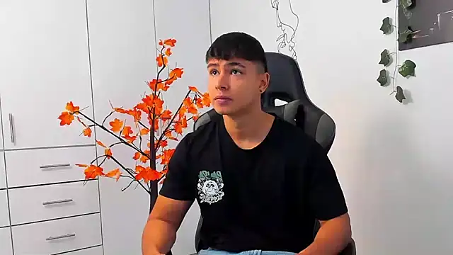 Snapshot of Bray_Kevin chatting on January 2026 05:50:01 PM Bray Kevin online show from January 2026 05:50:01 PM