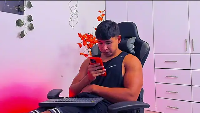 Snapshot of Bray_Kevin chatting on January 2026 08:46:02 PM Bray Kevin online show from January 2026 08:46:02 PM