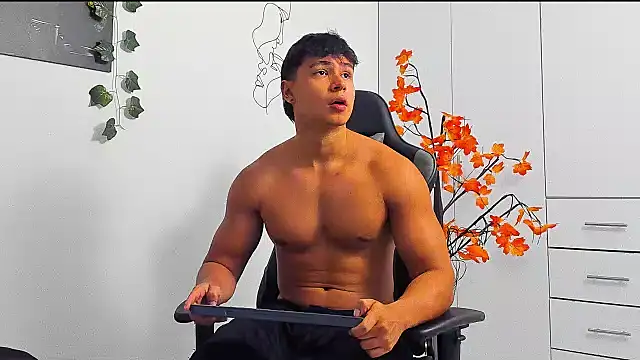 Snapshot of Bray_Kevin chatting on February 2026 02:22:02 AM Bray Kevin online show from February 2026 02:22:02 AM