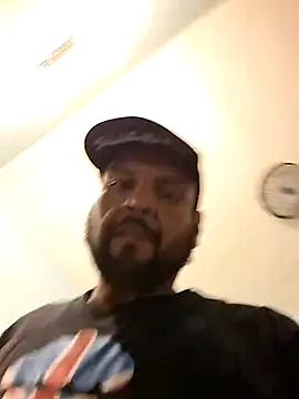 Snapshot of MrDickUdown24_7 chatting on January 2025 01:20:01 AM MrDickUdown24 7 online show from January 2025 01:20:01 AM