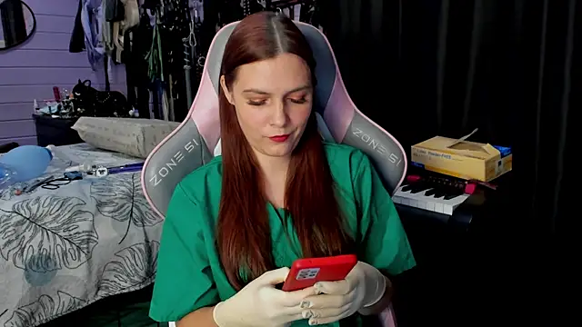 Stroynyash online show from November 2025 09:18:02 PM