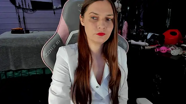 Stroynyash online show from May 2026 09:01:02 PM