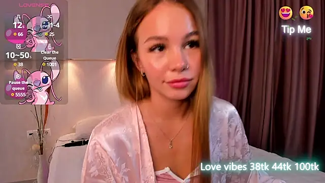 Tracy-Taylor online show from March 2025 11:17:02 AM