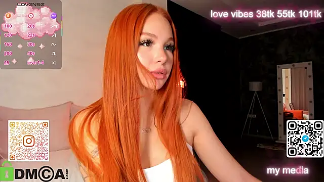 Tracy-Taylor online show from November 2025 12:53:02 AM