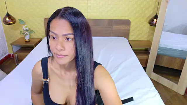 Snapshot of Mrs_booty chatting on September 2025 01:56:01 PM Mrs booty online show from September 2025 01:56:01 PM