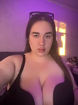 GabiBoobs online show from June 2026 05:02:01 PM