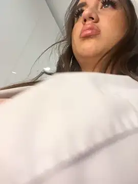 GabiBoobs online show from October 2025 06:42:02 PM
