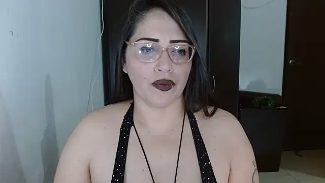 natashasmithe online show from November 2025 01:59:02 AM