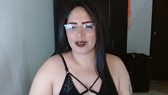 natashasmithe online show from October 2025 07:27:01 PM