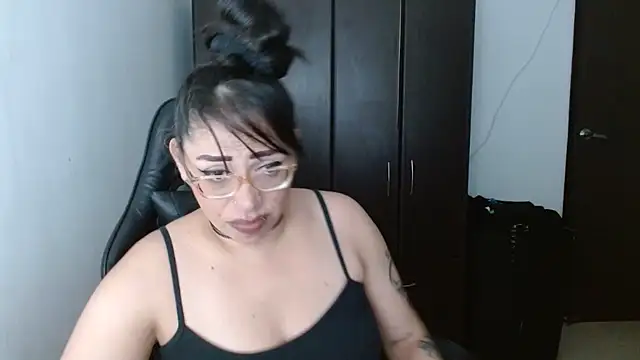 natashasmithe online show from February 2025 04:16:02 AM