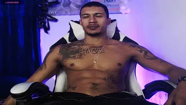 Ryan coopper online show from November 2025 03:17:02 AM