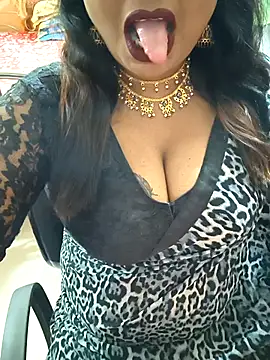 YR-SHIVANI online show from November 2025 05:44:02 AM