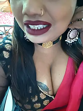 YR-SHIVANI online show from November 2025 04:39:02 AM