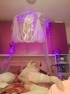 Angeldevilus online show from November 2025 06:01:02 PM