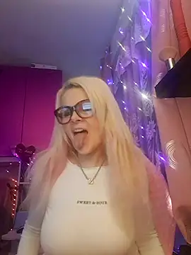 Angeldevilus online show from March 2025 06:13:02 PM