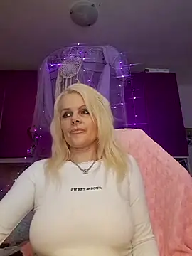 Angeldevilus online show from October 2025 01:19:02 AM