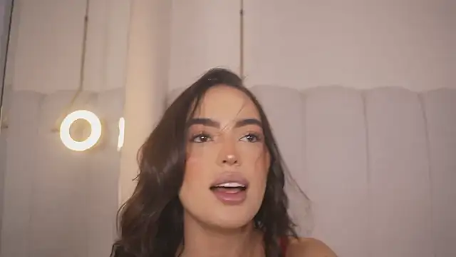 Abby-me online show from October 2025 01:00:02 PM
