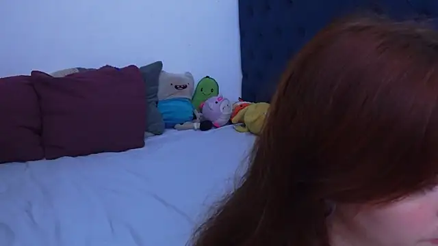 Snapshot of AliciaBasch chatting on November 2025 02:59:02 AM AliciaBasch online show from November 2025 02:59:02 AM