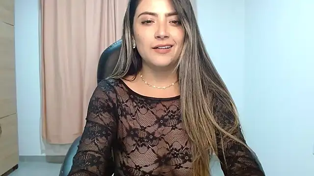 Snapshot of _sweet_rachel chatting on January 2025 04:04:01 AM sweet rachel online show from January 2025 04:04:01 AM