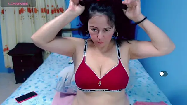 Lily Benet1 online show from May 2026 03:00:01 AM