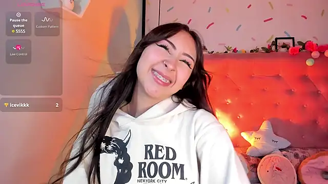  cloe martinez online show from March 2025 08:48:02 PM