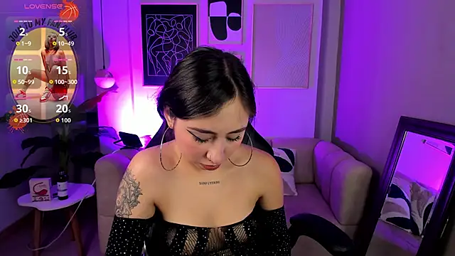  cloe martinez online show from October 2025 02:13:02 AM