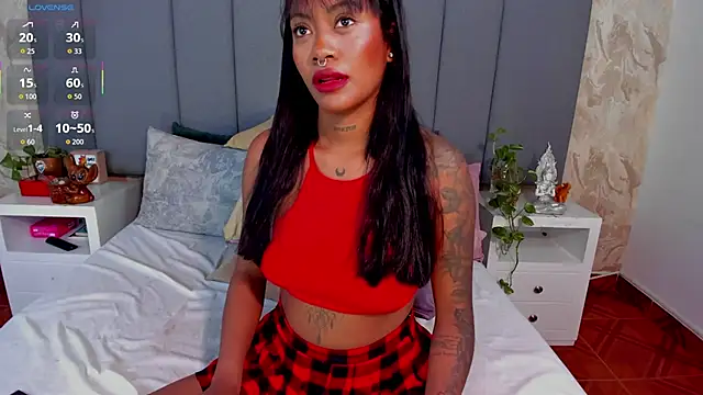 JulianaMiller online show from October 2025 01:07:01 AM