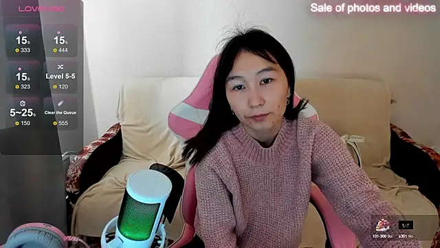 SaraXray online show from October 2025 03:21:01 AM