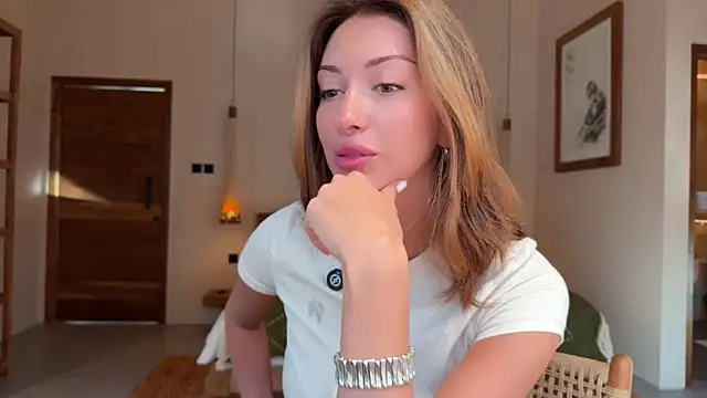 Monika Taylor17 online show from July 2026 11:57:01 PM