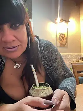 Sensualmente333 online show from May 2026 12:22:02 PM