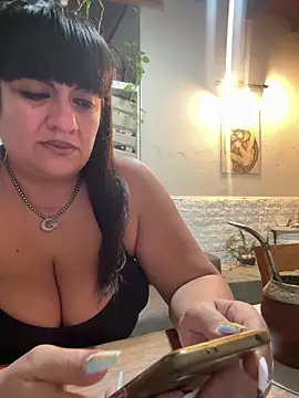 Sensualmente333 online show from June 2026 12:02:02 PM
