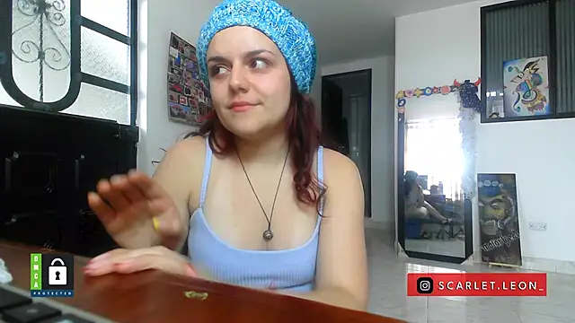 Snapshot of Scarletleon77 chatting on November 2025 06:00:02 PM Scarletleon77 online show from November 2025 06:00:02 PM