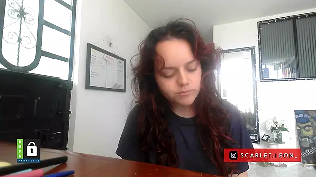 Snapshot of Scarletleon77 chatting on January 2026 04:00:01 PM Scarletleon77 online show from January 2026 04:00:01 PM