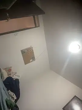 Snapshot of Scarletleon77 chatting on January 2026 09:52:01 PM Scarletleon77 online show from January 2026 09:52:01 PM