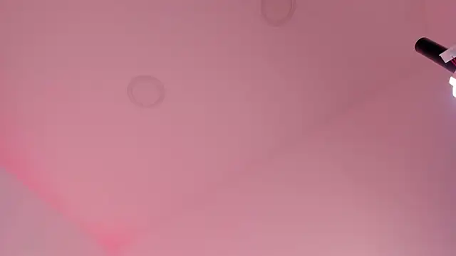 sarah-bonneth online show from April 2026 01:45:02 PM