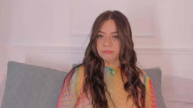 sarah-bonneth online show from March 2026 12:05:01 PM