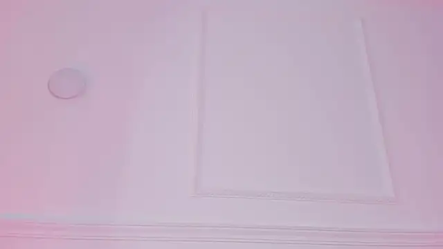 sarah-bonneth online show from April 2026 12:00:01 PM